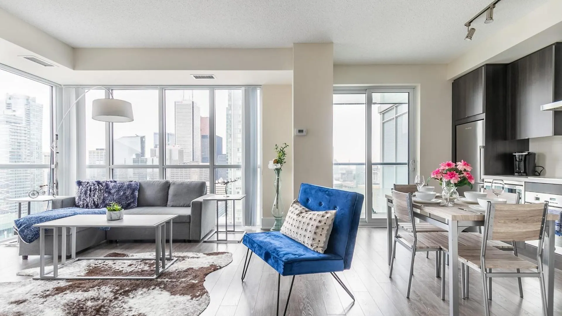 Luxury 1Br Condo - King Bed With City Views contacts